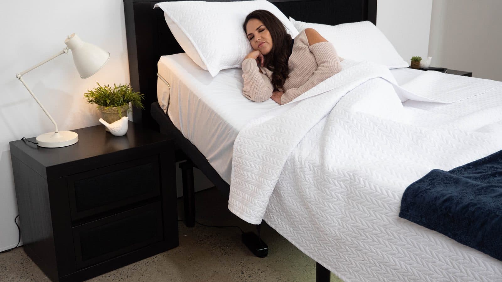 Adjustable Bed for Neck Pain: A Practical How-To Guide
